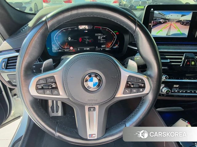 BMW 5 Series (G30) 2022 Белый из Кореи, фото 3