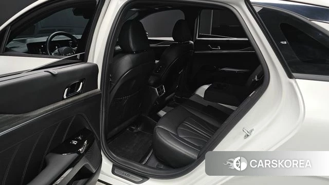 Kia The New K5 3rd generation 2024 Белый из Кореи, фото 3