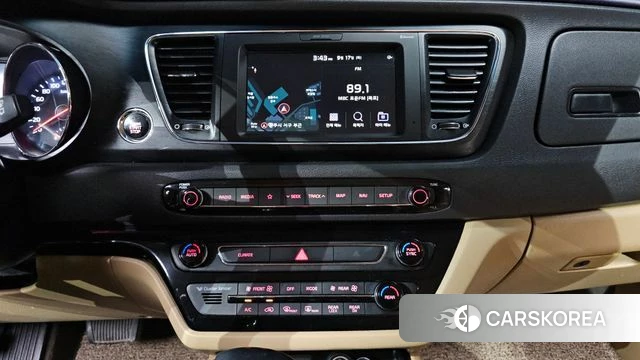 Kia The New Carnival 2018 Черный из Кореи, фото 3