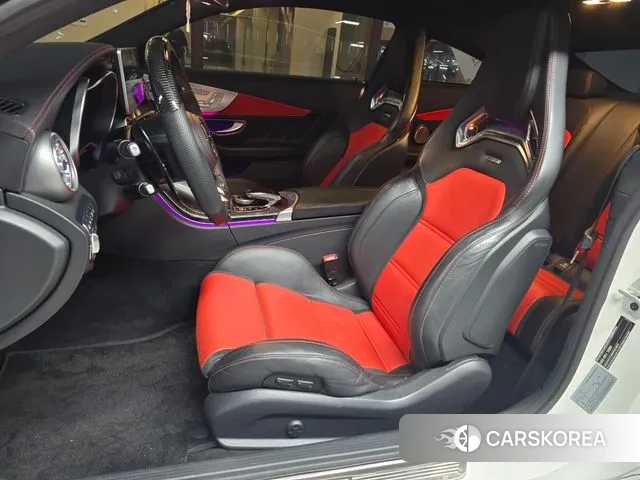 Mercedes-Benz C-Class W205 2018 Белый из Кореи, фото 3