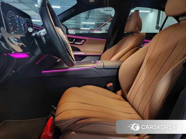 Mercedes-Benz E-Class W214 2025 Черный из Кореи, фото 3