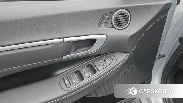 Hyundai Sonata D Edge (DN8) 2023 Серебряный из Кореи, фото 3