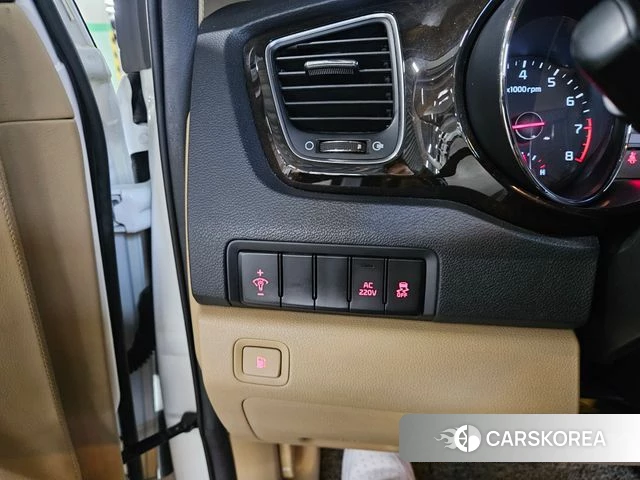 Kia The New Carnival 2020 Белый из Кореи, фото 3