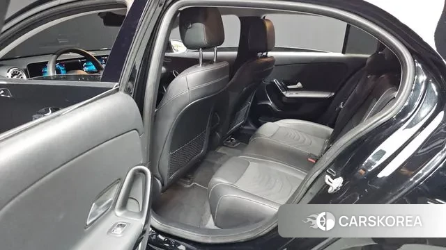 Mercedes-Benz A-Class W177 2020 Черный из Кореи, фото 3