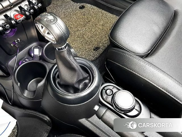 Mini Cooper Convertible 2018 Темно-зеленый из Кореи, фото 3