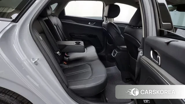 Kia The New K5 Hybrid 3rd generation 2024 Серебряный из Кореи, фото 3