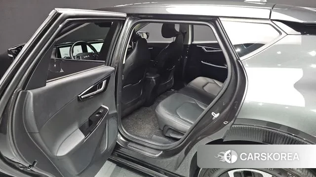 Kia EV6 2021 Серый из Кореи, фото 3