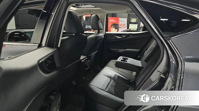 Lexus NX350h Second generation 2023 Серый из Кореи, фото 3
