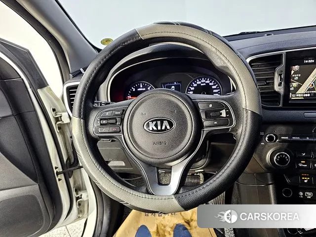 Kia Sportage 4th Generation 2018 Белый из Кореи, фото 3