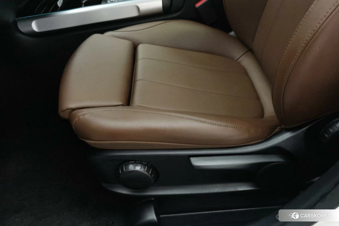Mercedes-Benz GLB 2022 Белый из Китая, фото 3