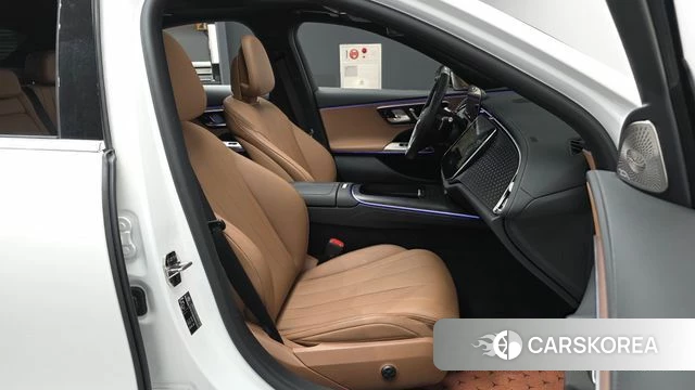 Mercedes-Benz E-Class W214 2024 Белый из Кореи, фото 3