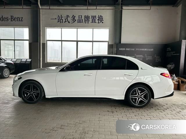 Mercedes-Benz Class C 2024 Белый из Китая, фото 3