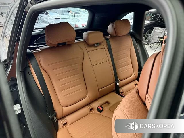 Mercedes-Benz GLC 2024 Черный из Китая, фото 3