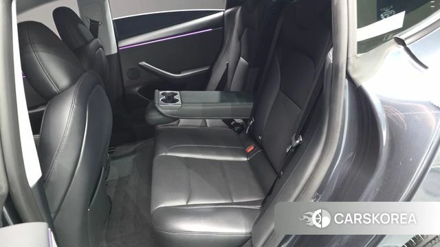 Tesla Model 3 2025 Серый из Кореи, фото 3