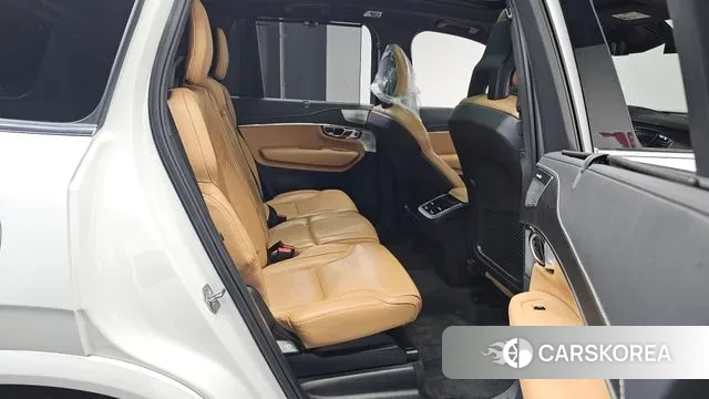 Volvo XC90 second Generation 2021 Белый из Кореи, фото 3
