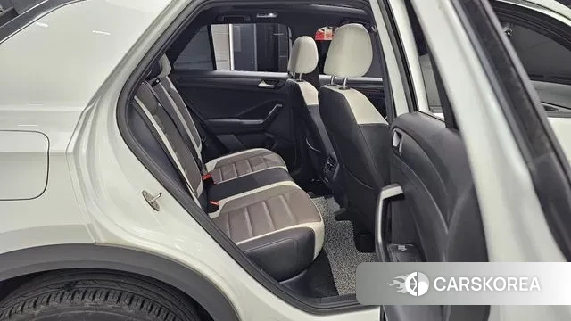 Volkswagen T-Roc 2021 Белый из Кореи, фото 3