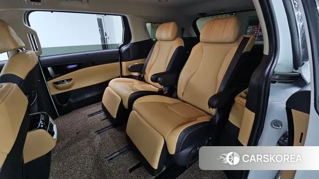 Kia Carnival 4th generation 2023 Белый из Кореи, фото 3