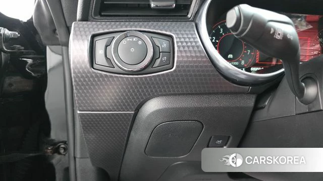 Ford Mustang 2019 Черный из Кореи, фото 3