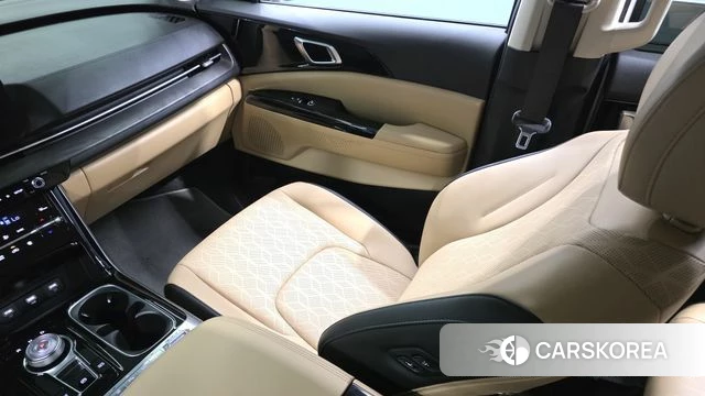 Kia Carnival 4th generation 2022 Белый из Кореи, фото 3