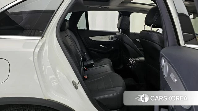 Mercedes-Benz GLC-Class X253 2018 Белый из Кореи, фото 3