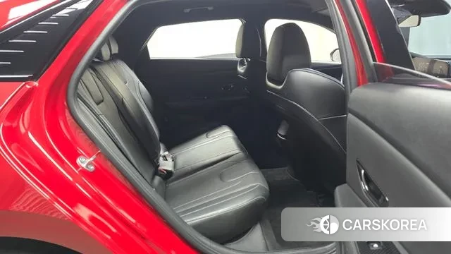 Hyundai Avante (CN7) 2023 Красный из Кореи, фото 3