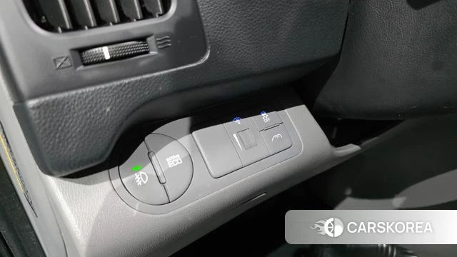 Hyundai The New Grand Starex 2020 Серебристо-серый из Кореи, фото 3