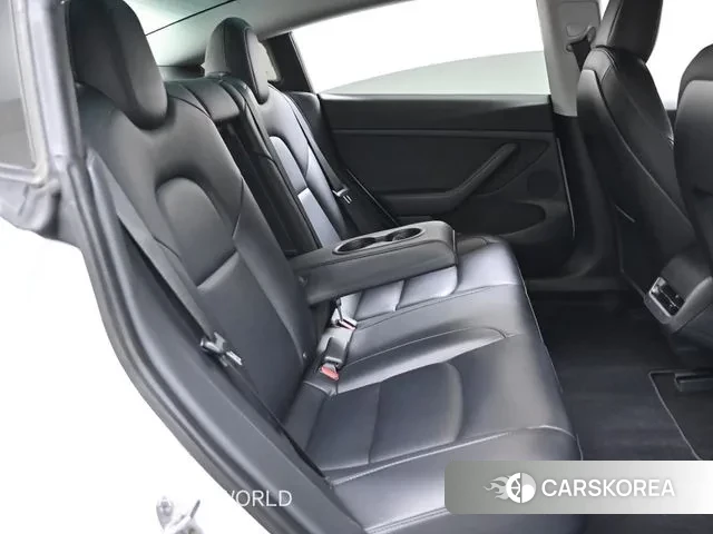 Tesla Model 3 2021 Белый из Кореи, фото 3