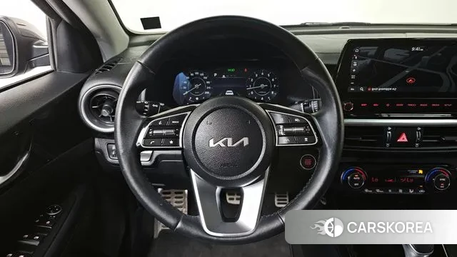 Kia The New K3 2nd generation 2023 Серый из Кореи, фото 3