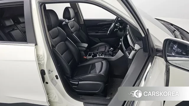 Ssangyong Beautiful Korando 2022 Белый из Кореи, фото 3