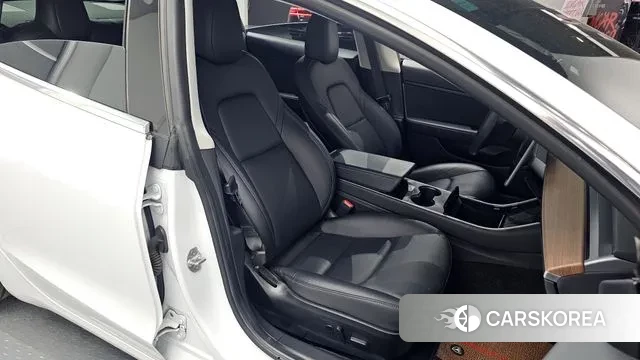 Tesla Model 3 2020 Белый из Кореи, фото 3