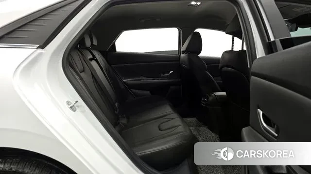 Hyundai Avante (CN7) 2023 Белый из Кореи, фото 3