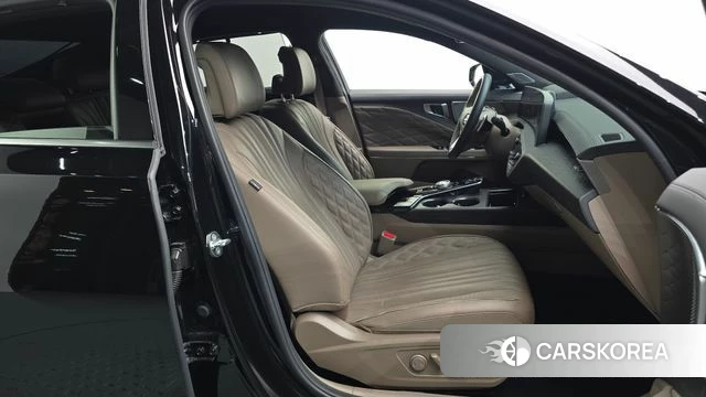 Kia K8 2022 Черный из Кореи, фото 3