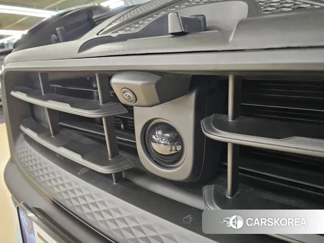 Porsche Macan 2023 Белый из Кореи, фото 3