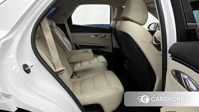 Genesis GV70 2021 Белый из Кореи, фото 3