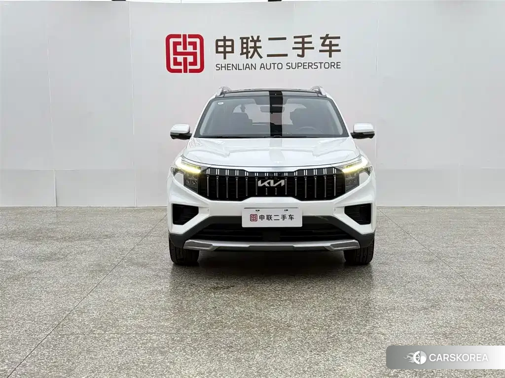 Kia Sportage 2023 Белый из Китая, фото 3