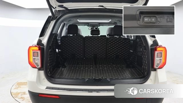 Ford Explorer 6th Generation 2022 Белый из Кореи, фото 3