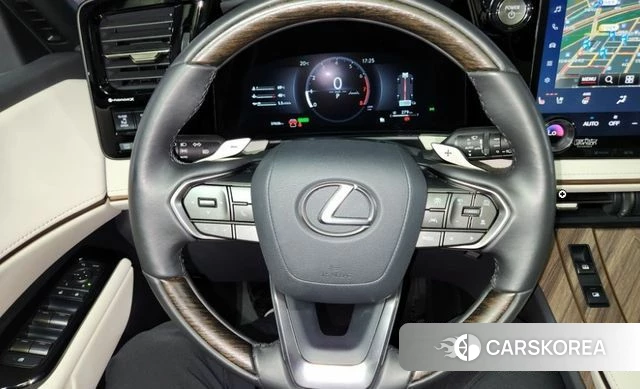 Lexus LM Second Generation 2025 Черный из Кореи, фото 3