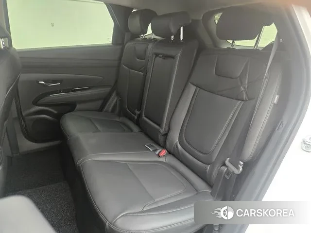 Hyundai The New Tucson Hybrid (NX4) 2025 Белый из Кореи, фото 3