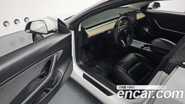 Tesla Model 3 id 2688362 из Кореи 3