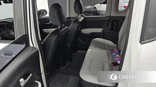 Kia The New Kia Ray 2023 Белый из Кореи, фото 3