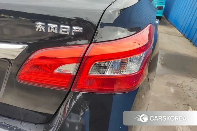 Nissan Xuan Yi 2022 Черный из Китая, фото 3