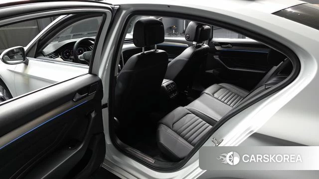 Volkswagen Passat GT (B8) 2022 Белый из Кореи, фото 3