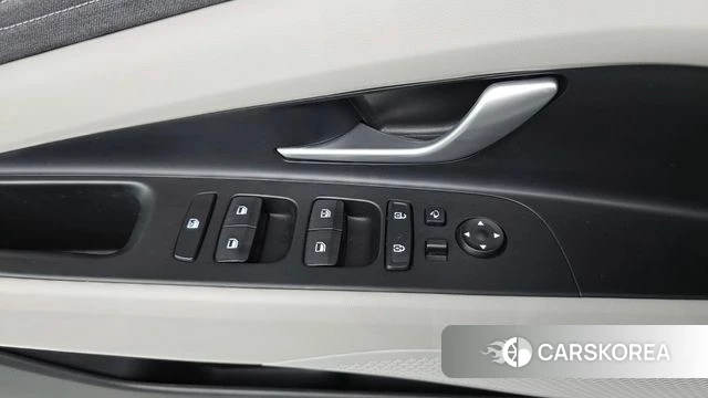 Hyundai Avante Hybrid (CN7) 2023 Серый из Кореи, фото 3