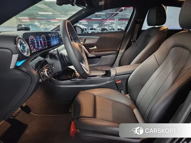 Mercedes-Benz A-Class W177 2025 Черный из Кореи, фото 3