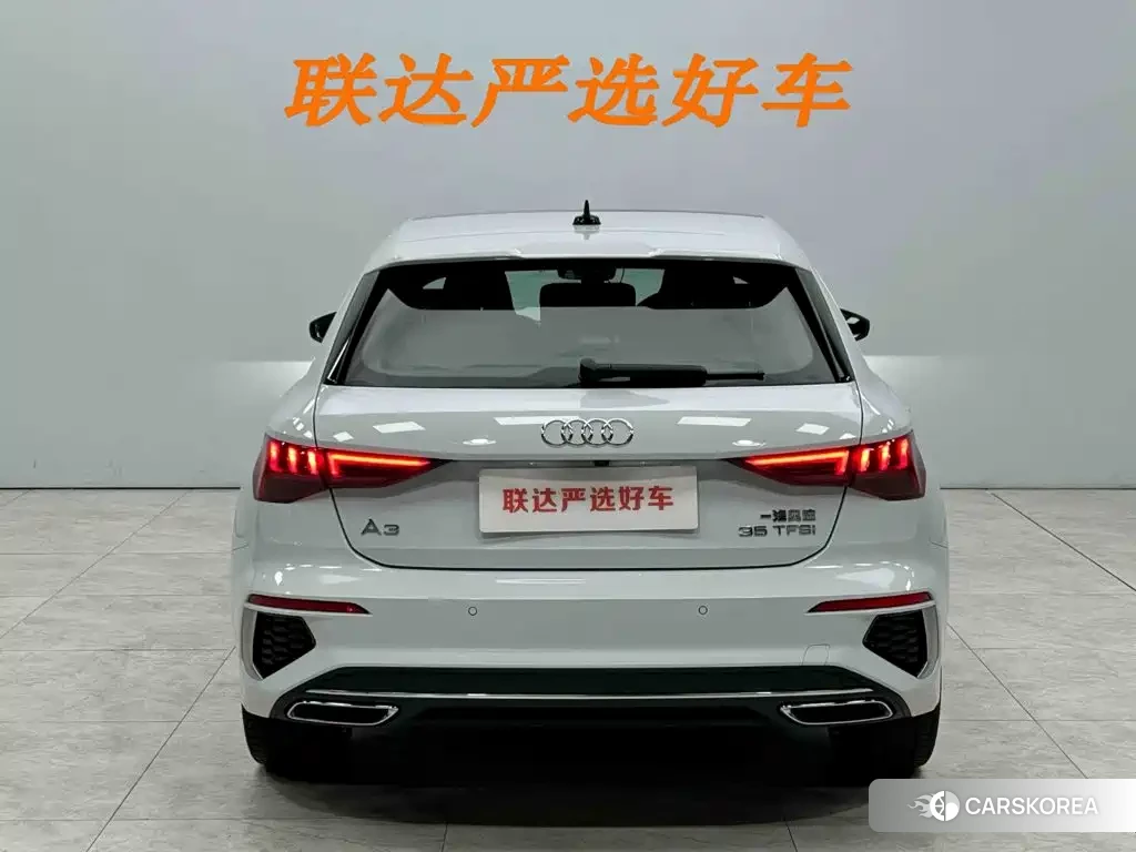 Audi A3 2024 Белый из Китая, фото 3