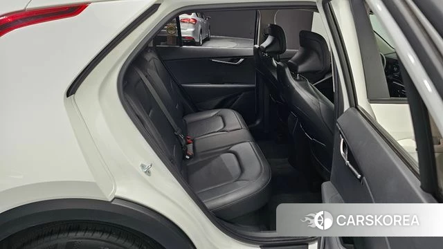 Kia Di Ol Nu Niro 2022 Белый из Кореи, фото 3