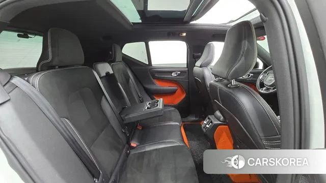 Volvo XC40 2020 Белый из Кореи, фото 3