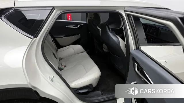 Kia EV6 2022 Жемчужный цвет из Кореи, фото 3