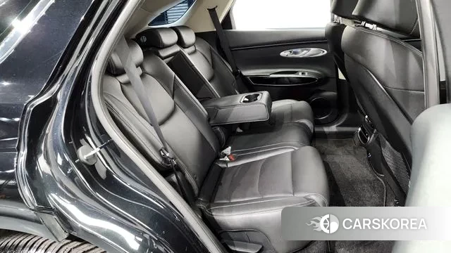 Genesis GV70 2021 Черный из Кореи, фото 3