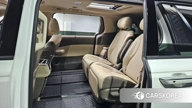 Kia The New Carnival 4th Generation 2025 Белый из Кореи, фото 3